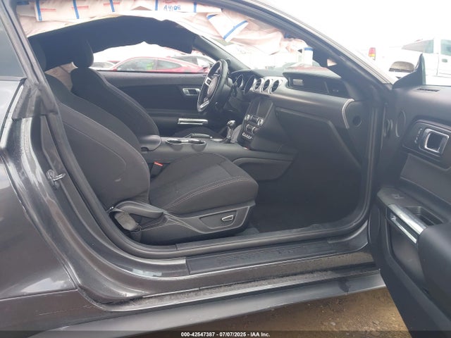 Ford 4v 2019 1FA6P8TH3K5116942 Image 5