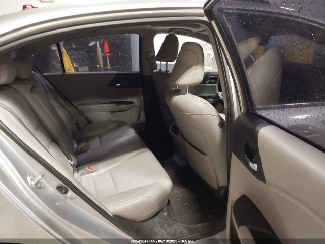 1HGCR2F8XGA120342 Honda k24w1