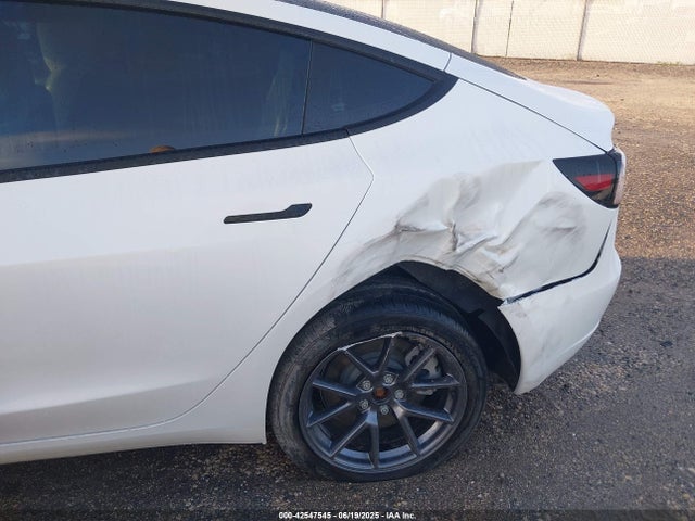 2023 TESLA MODEL 3 5YJ3E1EA9PF479343 Photo 5