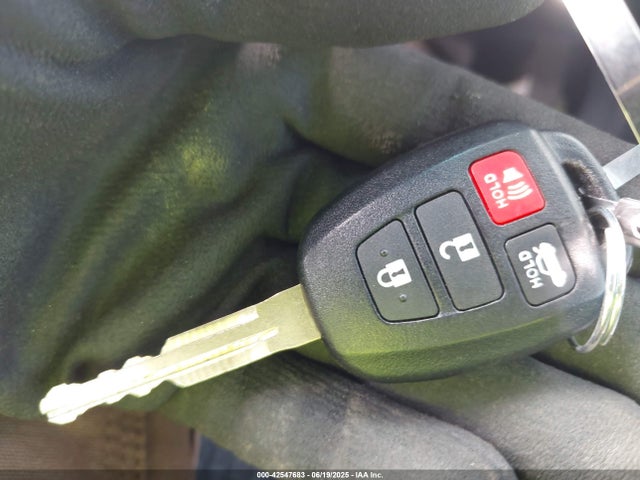 4T1BF1FK1EU364820 Toyota 2ar-fe