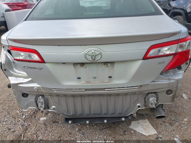 4T1BF1FK1EU364820 Toyota 2ar-fe