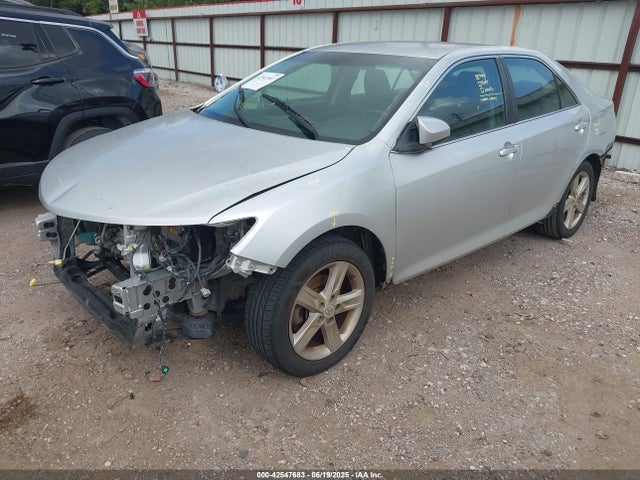 4T1BF1FK1EU364820 Toyota 2ar-fe