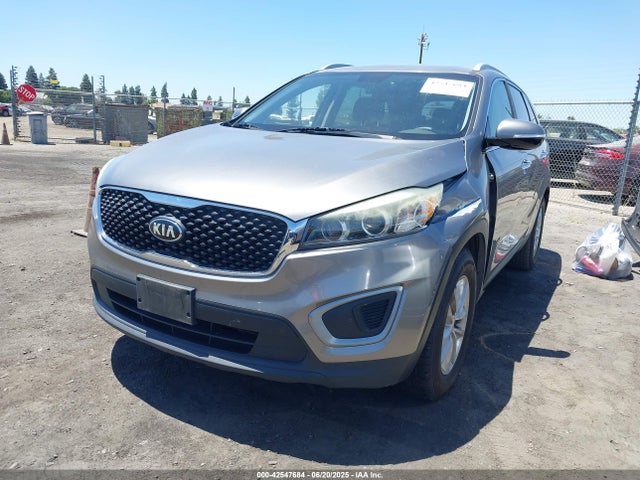 5XYPG4A35HG257235 KIA 2017