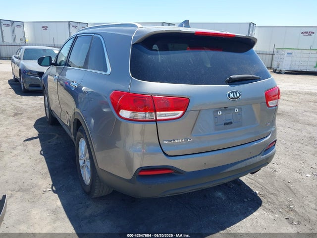 5XYPG4A35HG257235 KIA 2017