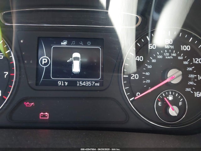 5XYPG4A35HG257235 KIA 2017