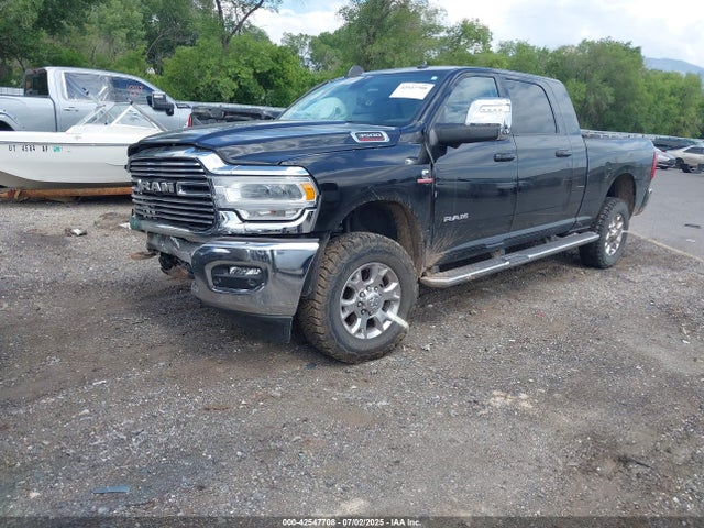 RAM 3500 2023 3C63R3ML5PG623801 Image 2