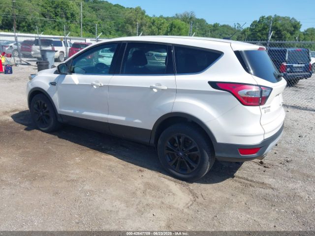 2017 FORD ESCAPE 1FMCU9GD5HUC55001 Photo 2