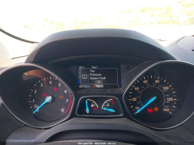 2017 FORD ESCAPE 1FMCU9GD5HUC55001 Photo 6