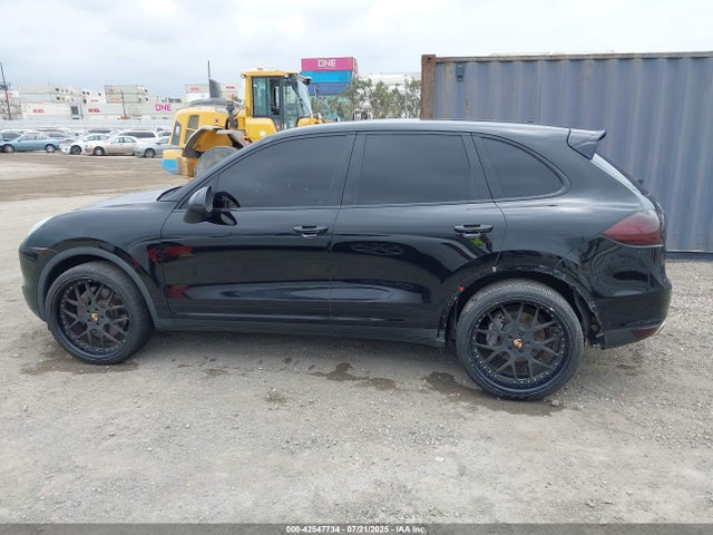 Porsche Cayenne 2014 WP1AA2A25ELA92112 Image 14