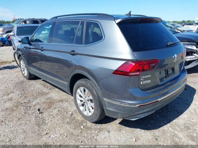 2018 VOLKSWAGEN TIGUAN 3VV2B7AX8JM088223 Photo 2