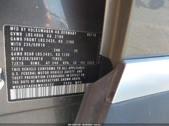 WVGAV7AX9GW616132 Volkswagen 2016
