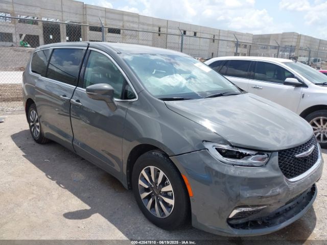 2022 CHRYSLER PACIFICA HYBRID 2C4RC1L73NR121437