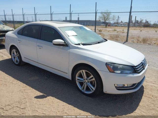 2014 VOLKSWAGEN PASSAT 1VWCT7A37EC116353