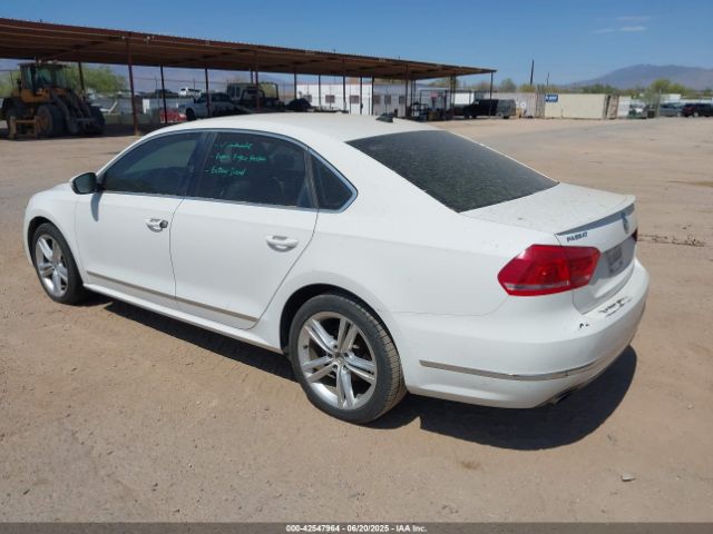 2014 VOLKSWAGEN PASSAT 1VWCT7A37EC116353 Photo 2