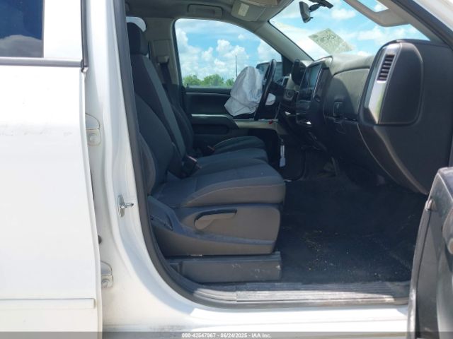 2018 CHEVROLET SILVERADO 1500 1GCRCREH1JZ337789 Photo 4