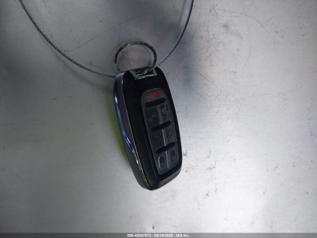 2020 CHRYSLER VOYAGER 2C4RC1DG6LR195933 Photo 10