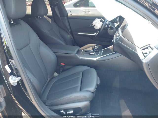 3MW5R7J01M8C05130 BMW 330I
