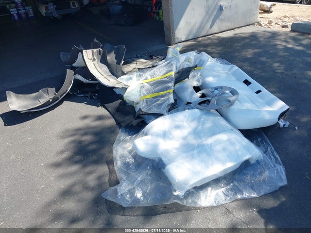 5YJ3E1EA5RF866605 Tesla MODEL 3