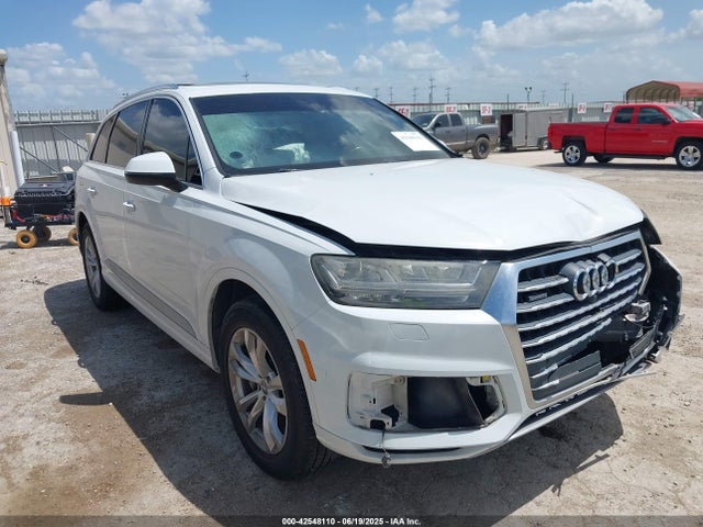 2017 AUDI Q7 WA1LAAF77HD017641 Photo 0