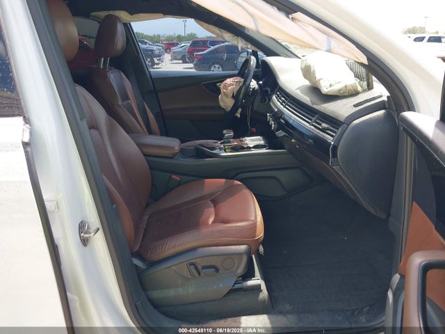 2017 AUDI Q7 WA1LAAF77HD017641 Photo 4