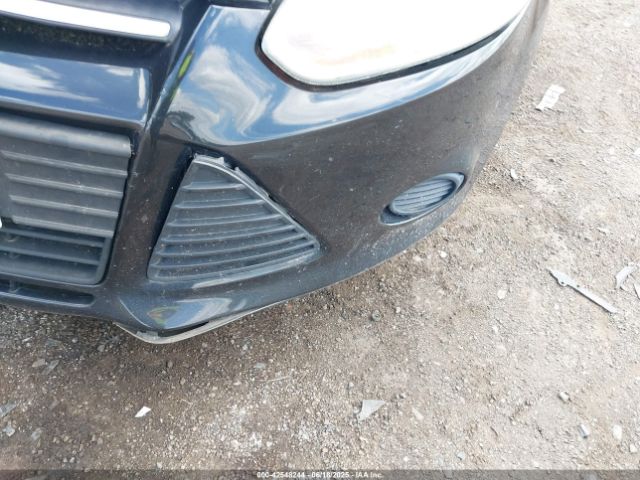 1FADP3F23EL307360 Ford FOCUS SE