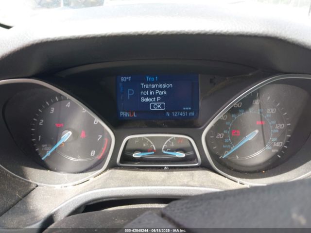 1FADP3F23EL307360 Ford FOCUS SE