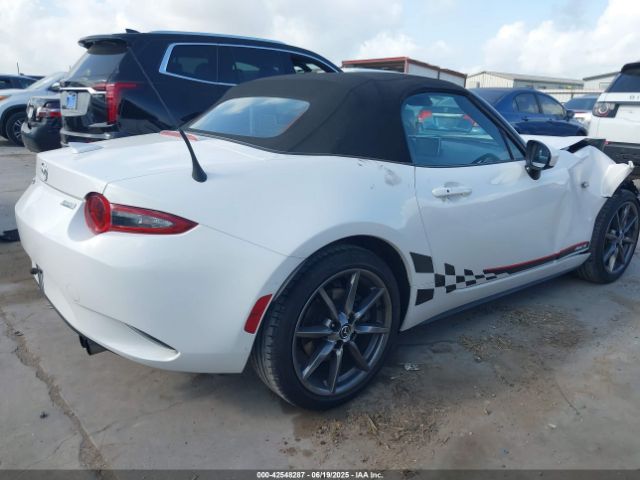 2017 MAZDA MX-5 MIATA JM1NDAD72H0120885 Photo 3