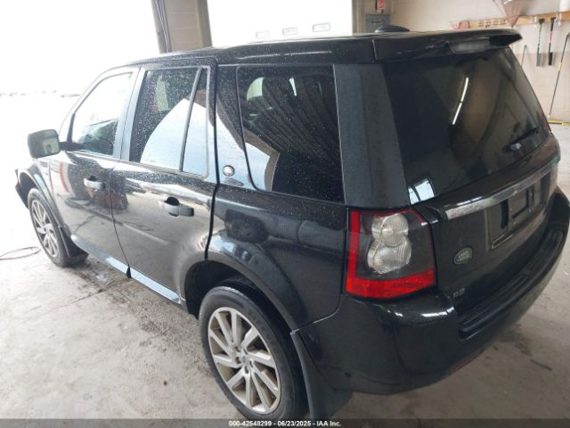 2012 LAND ROVER LR2 SALFR2BN4CH300840 Photo 2