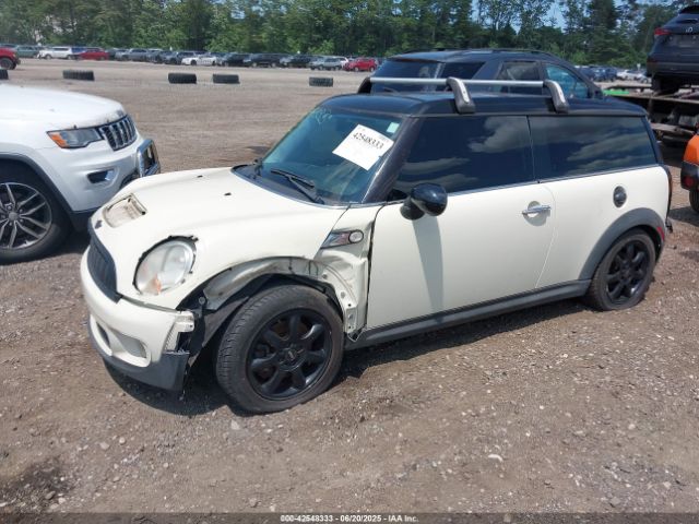 2010 MINI COOPER S CLUBMAN WMWMM3C59ATP76350 Photo 1