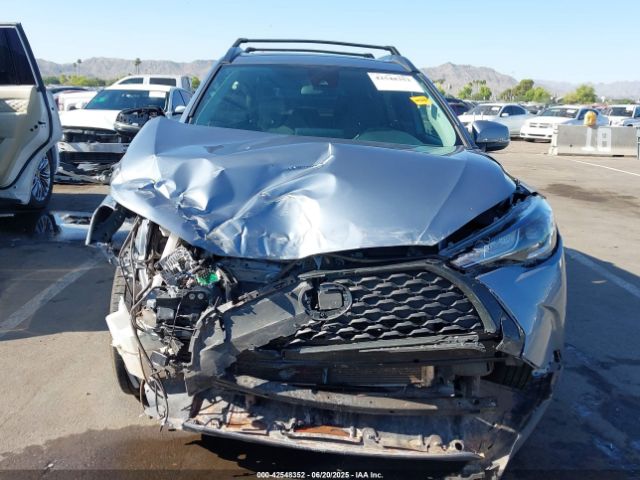2022 TOYOTA COROLLA CROSS 7MUBAABGXNV016982 Photo 5