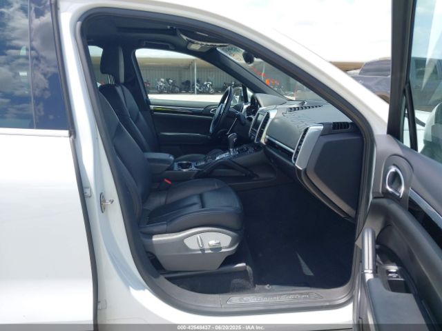 2014 PORSCHE CAYENNE WP1AA2A20ELA07810 Photo 4