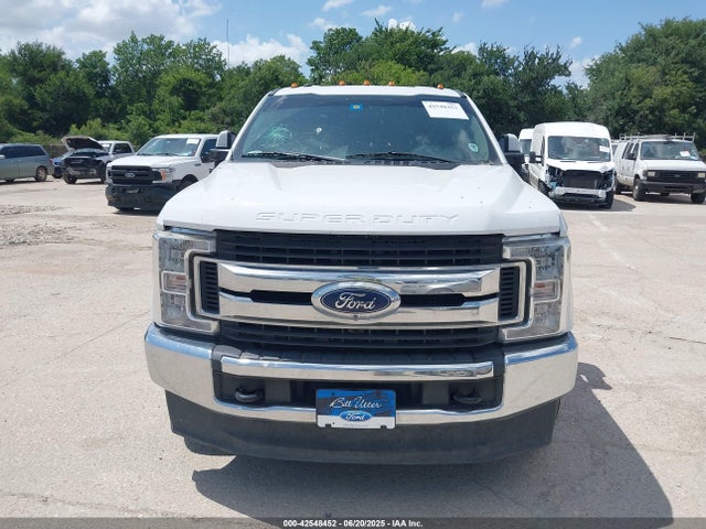Ford F-350 Xl 2019 1FTRF3DT3KEG71888 Image 32