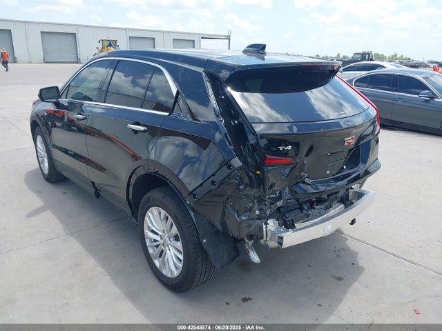 2024 CADILLAC XT4 1GYAZAR42RF226132 Photo 2