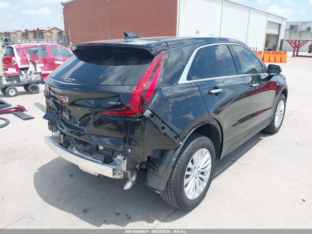 2024 CADILLAC XT4 1GYAZAR42RF226132 Photo 3