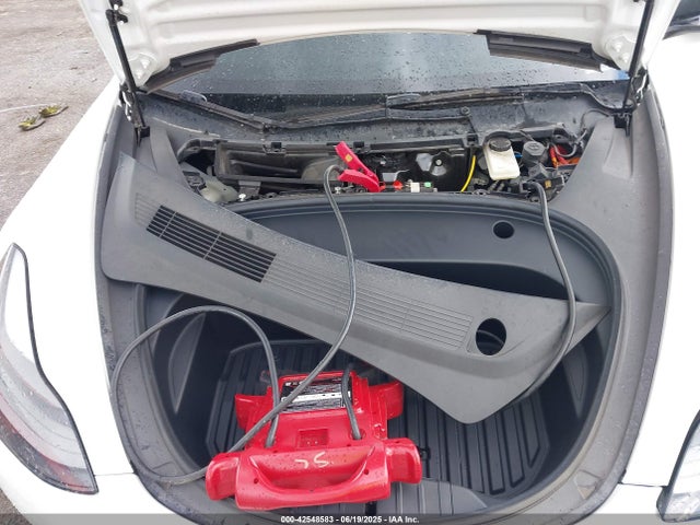 2023 TESLA MODEL 3 5YJ3E1EAXPF513726 Photo 9