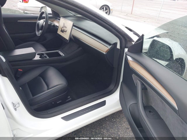 2023 TESLA MODEL 3 5YJ3E1EAXPF513726 Photo 4