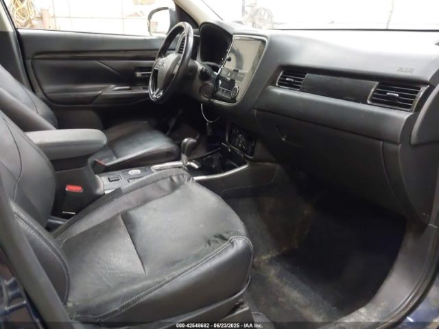 2018 MITSUBISHI OUTLANDER JA4AZ3A37JZ017700 Photo 4
