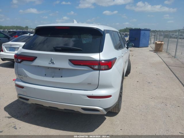 2022 MITSUBISHI OUTLANDER JA4J3UA89NZ088972 Photo 3