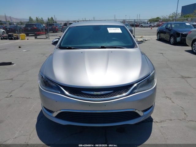 1C3CCCAB5GN161113 Chrysler 2016
