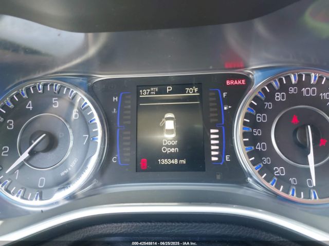 1C3CCCAB5GN161113 Chrysler 2016