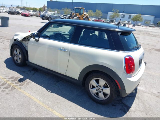 2015 MINI HARDTOP WMWXM5C5XFT939698 Photo 2