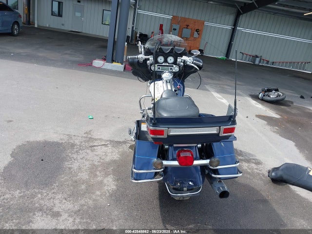 2009 HARLEY-DAVIDSON FLHTCU 1HD1FC4109Y636907 Photo 5