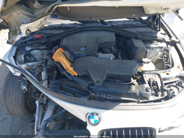 WBA8E5G59GNT94515 BMW 320i