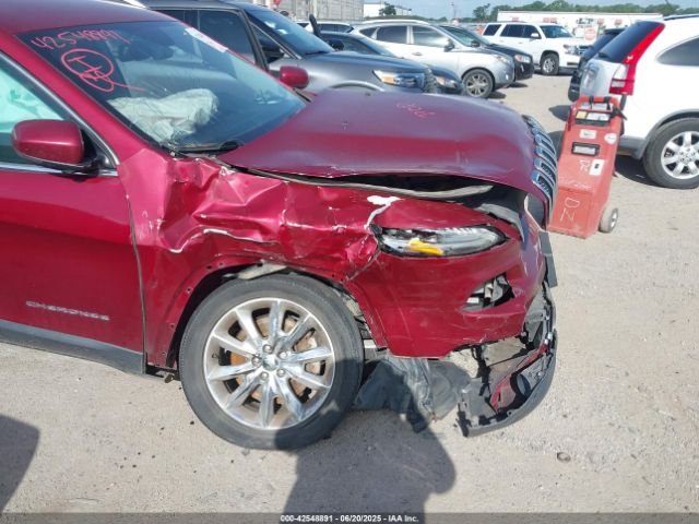 1C4PJLDB8GW160935 Jeep Cherokee