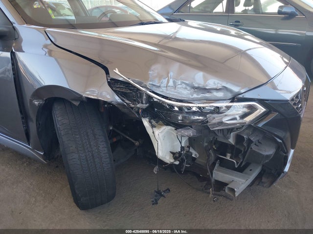 Nissan 2022 2022 3N1AB8DV1NY216927 Image 6