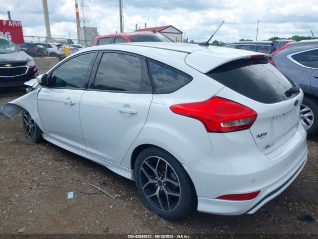 2015 FORD FOCUS 1FADP3K22FL378590 Photo 2