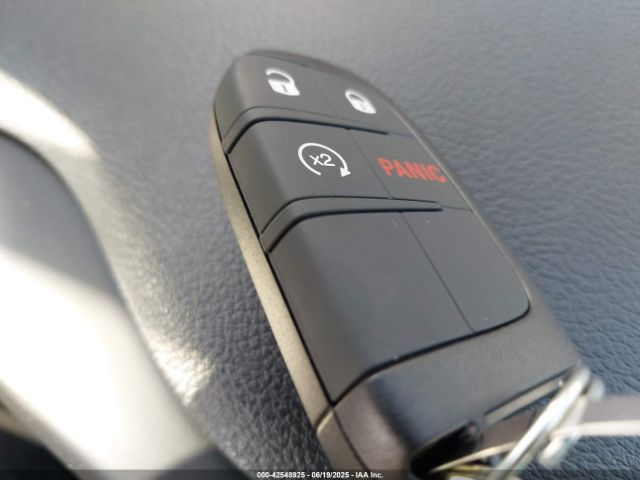 2023 JEEP RENEGADE ZACNJDB12PPP72193 Photo 10