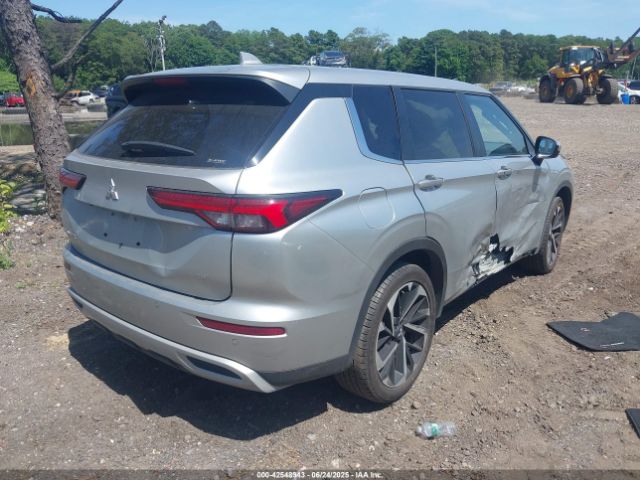 2023 MITSUBISHI OUTLANDER JA4J4UA80PZ056332 Photo 3