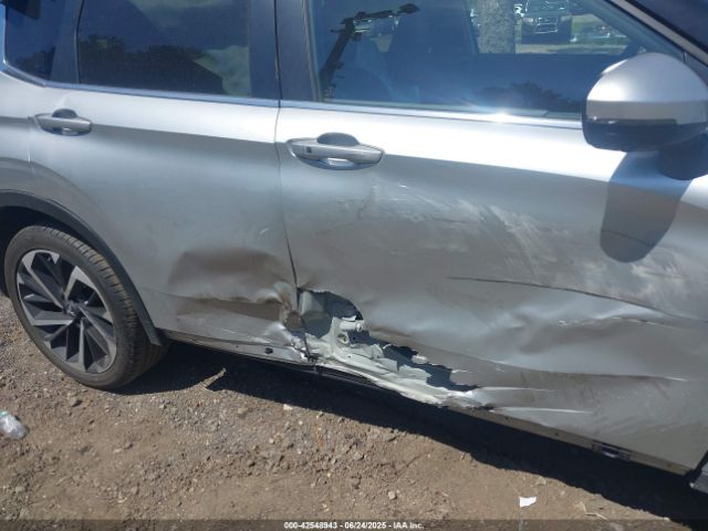 2023 MITSUBISHI OUTLANDER JA4J4UA80PZ056332 Photo 5