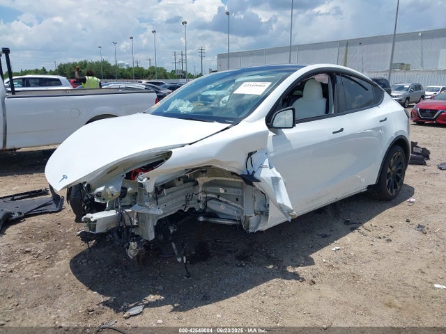 2025 TESLA MODEL Y 7SAYGDED4SA350415 Photo 1